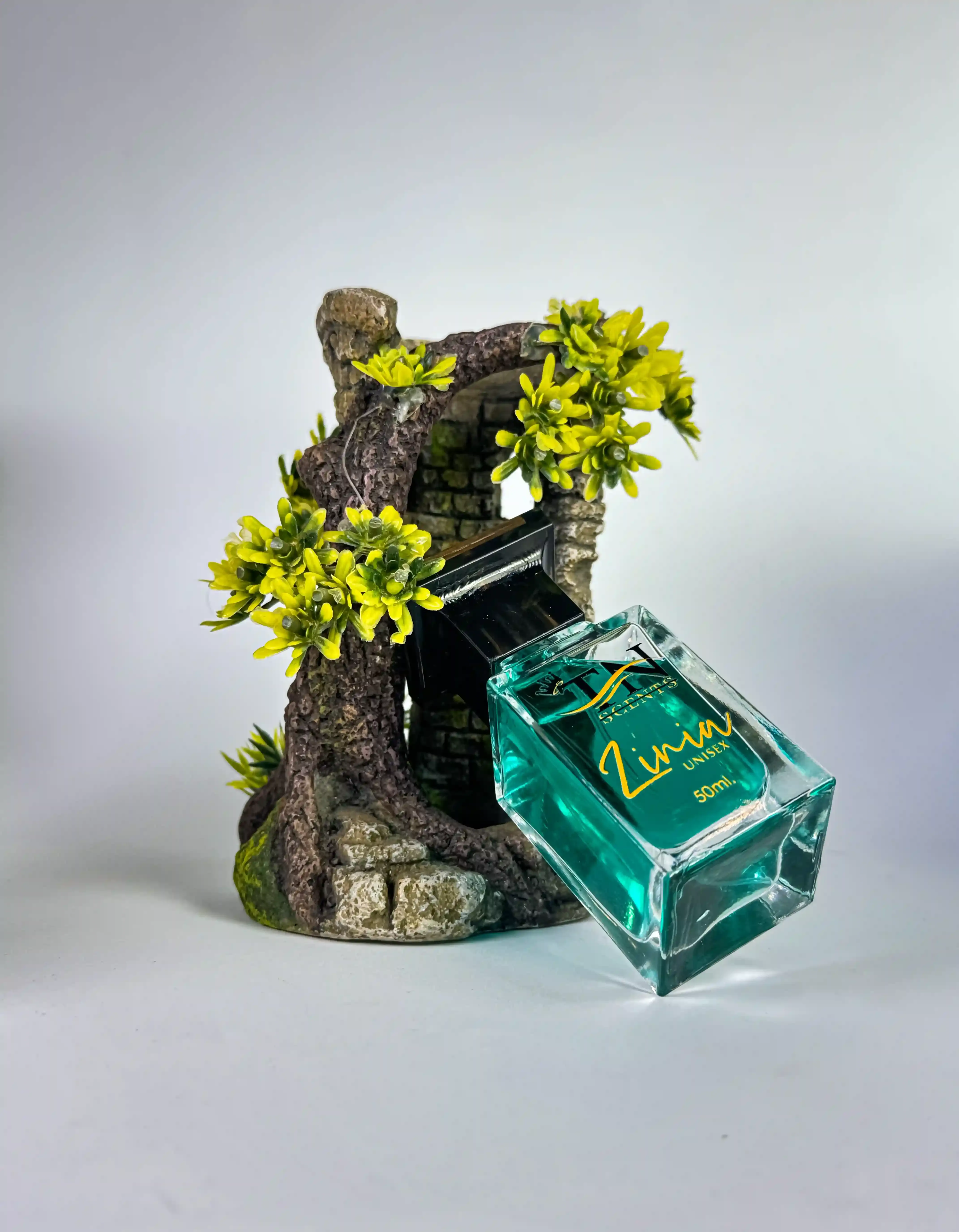 ZINIA --  ( UNISEX ) impression of BLACK OPIUM